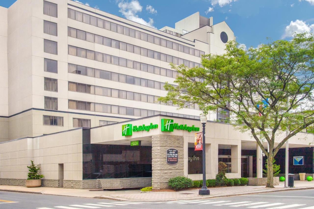 布里奇波特特兰伯尔费尔菲尔德假日酒店 外观 照片